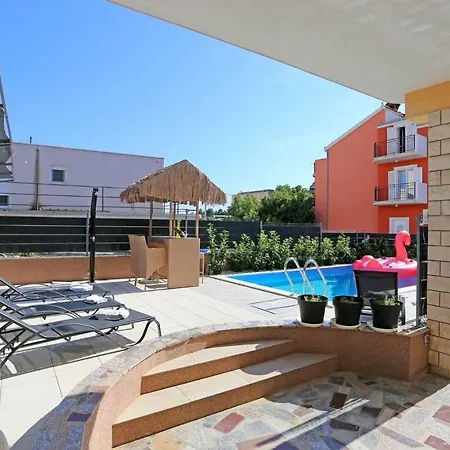 Apartman Grey *