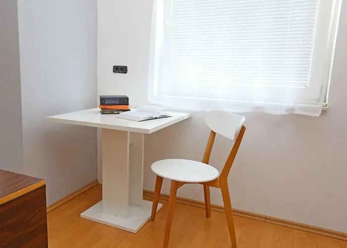 Grey דירה ספליט